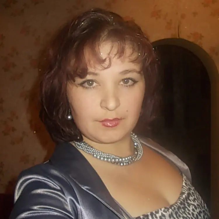 Я Анна, 43, знакомлюсь для секса на одну ночь в Лесосибирске