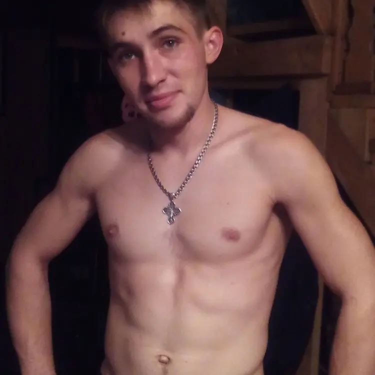 Иван из Гурьевска, ищу на сайте секс на одну ночь