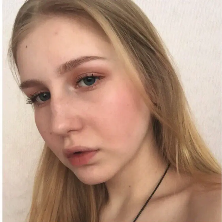 Я Ника, 23, из Саратова, ищу знакомство для виртуального секса