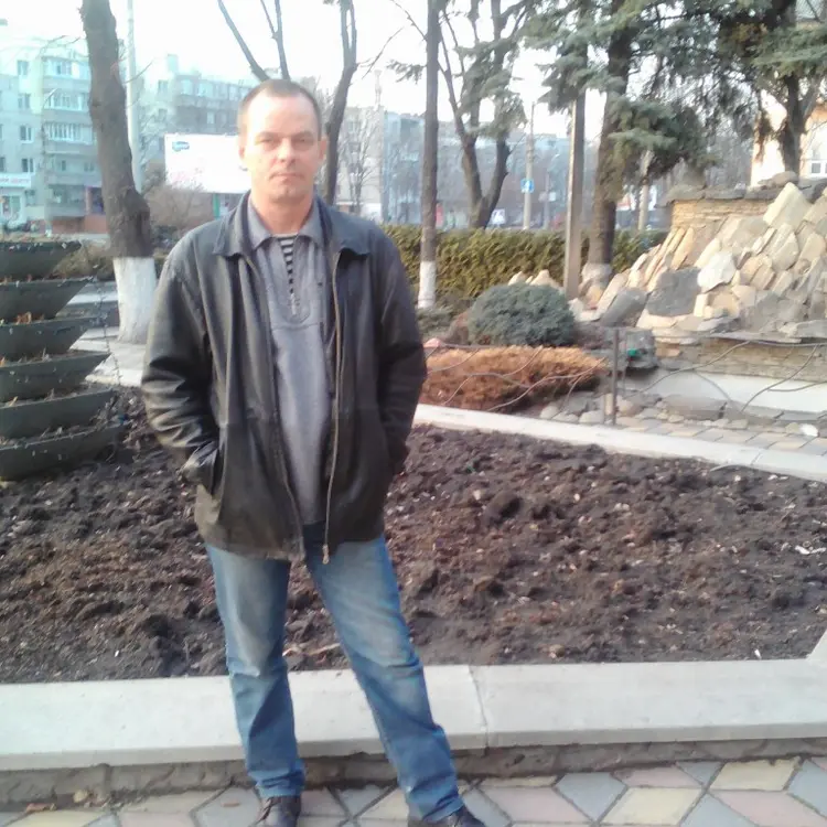 Я Николай, 53, из Кременчуга, ищу знакомство для регулярного секса