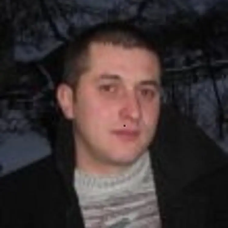 Я Сергей, 38, из Волковыска, ищу знакомство для секса на одну ночь