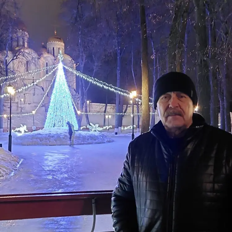 Я Олег, 67, из Владимира, ищу знакомство для постоянных отношений