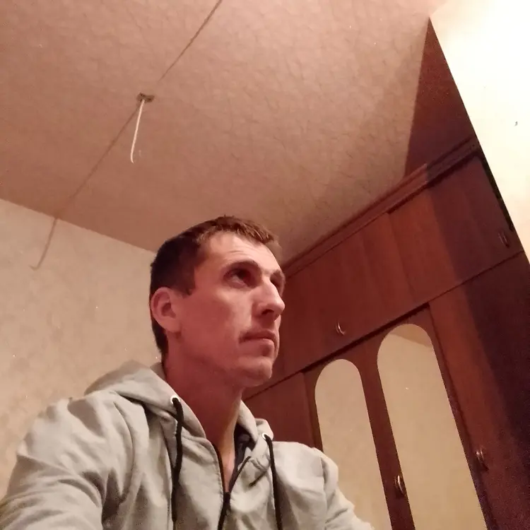 Сергей из Горловки, ищу на сайте регулярный секс