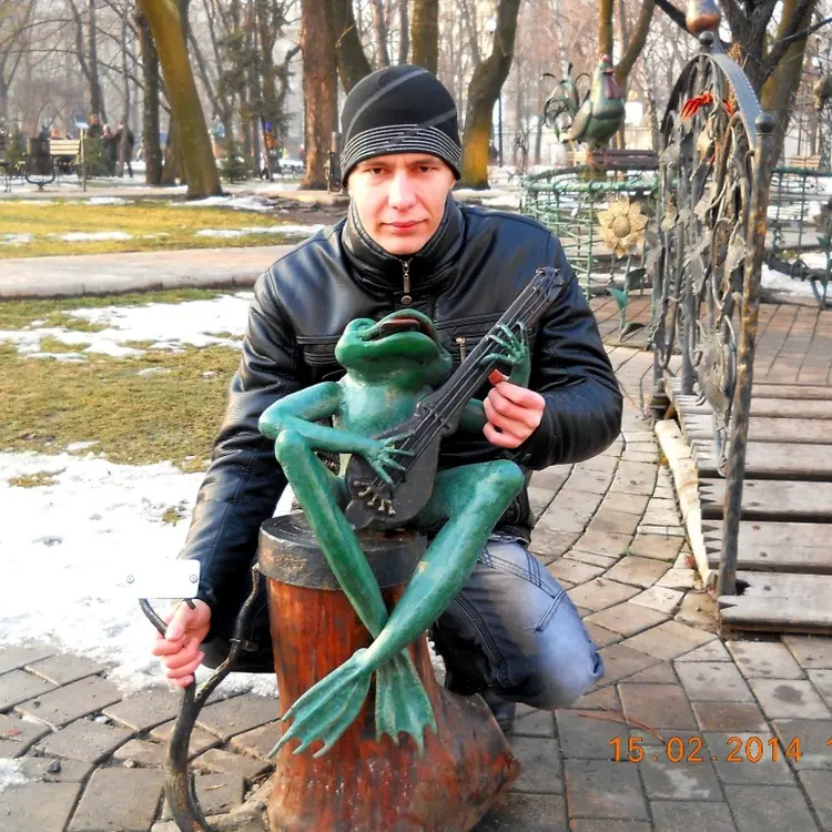 Сергей из Горловки, ищу на сайте секс на одну ночь