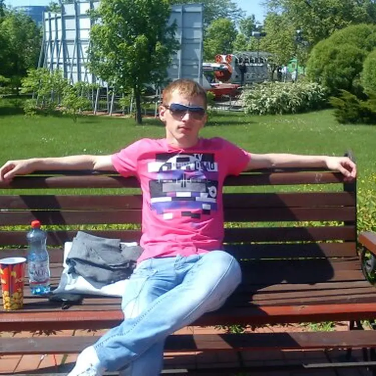 Я Вовка, 37, из Борисова, ищу знакомство для общения