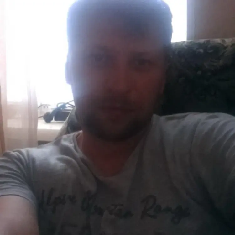 Алексей из Балабанова, мне 37, познакомлюсь для дружбы