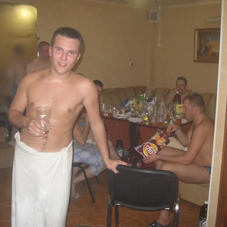 Я Сергей, 37, знакомлюсь для регулярного секса в Мирном