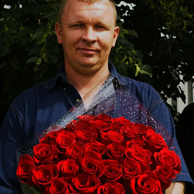 Я Михаил, 47, знакомлюсь для регулярного секса в Еманжелинске
