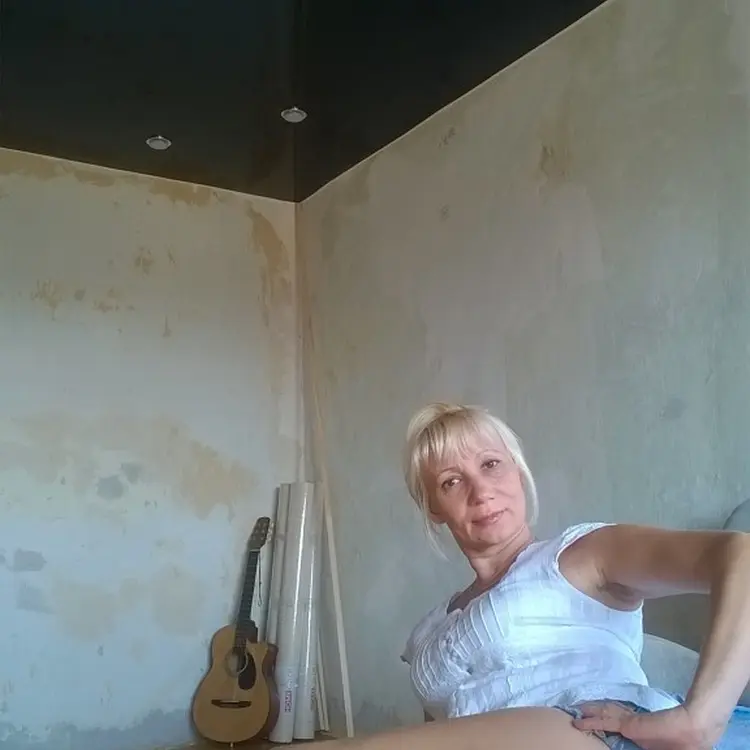 Я Оленька, 57, из Красноярска, ищу знакомство для регулярного секса
