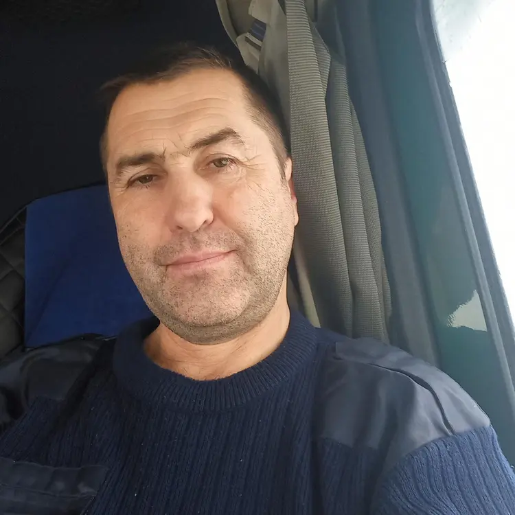 Мы Владимир, 45, из Владивостока, ищу знакомство для общения