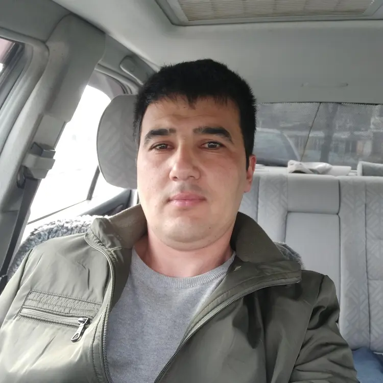Zarif из Новокузнецка, ищу на сайте регулярный секс