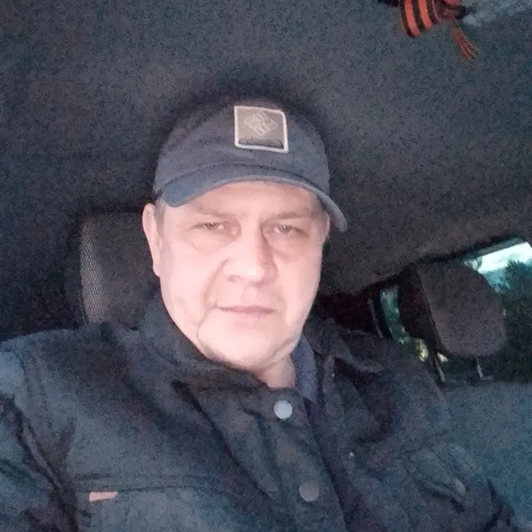 Я Андрей, 48, из Ярославля, ищу знакомство для приятного времяпровождения