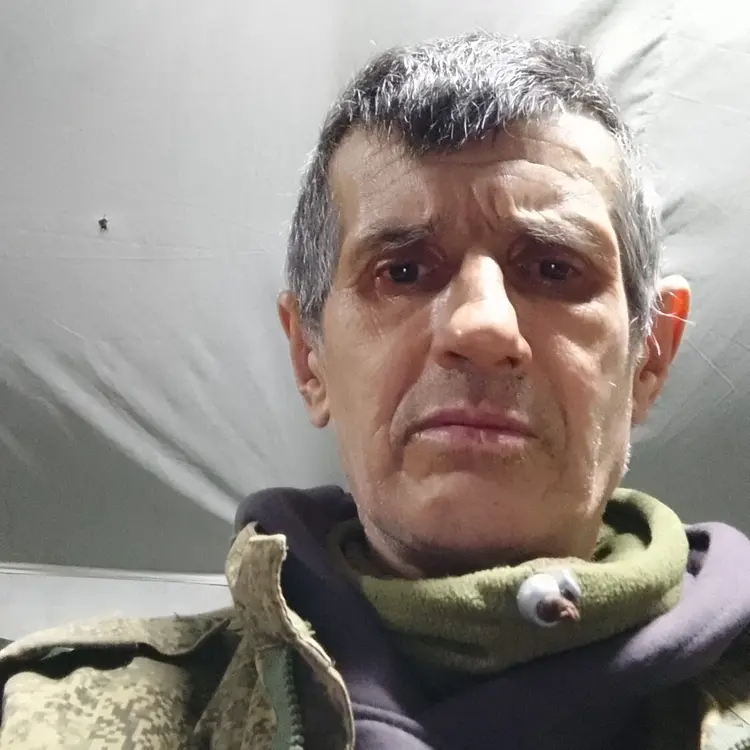 Александр из Донецка, мне 55, познакомлюсь для секса на одну ночь