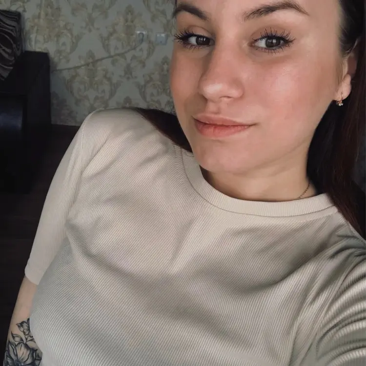 Я Дарья, 21, знакомлюсь для открытые отношения в Челябинске