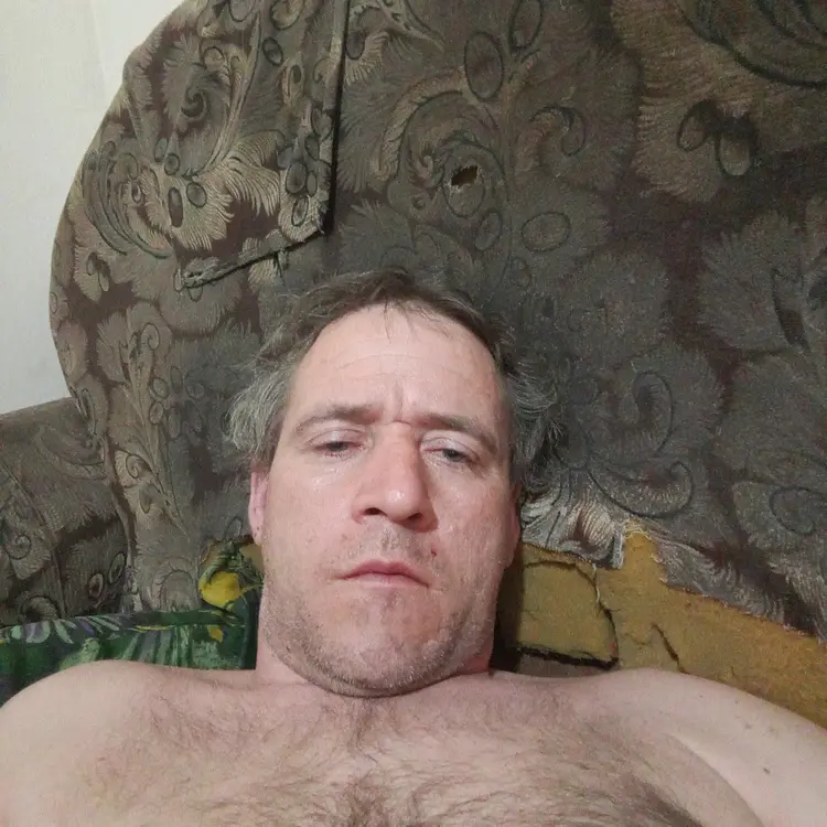 Сергей из Оренбурга, мне 40, познакомлюсь для секса на одну ночь
