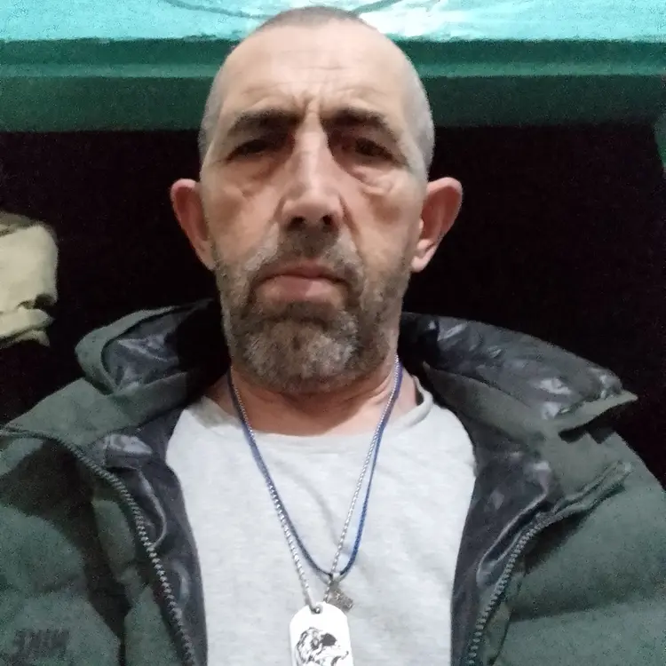 Я Валерий, 55, из Нижнегорского, ищу знакомство для регулярного секса