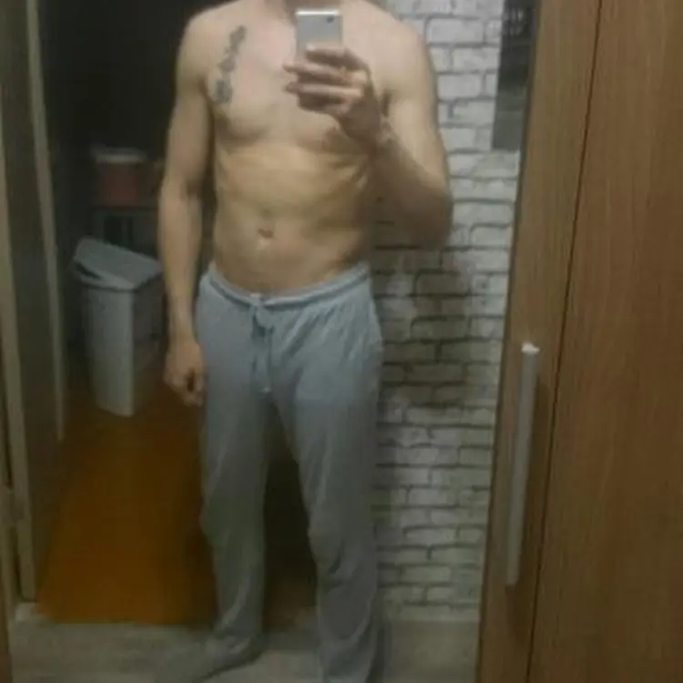 Я Кирилл, 34, знакомлюсь для регулярного секса в Каменске-Уральском