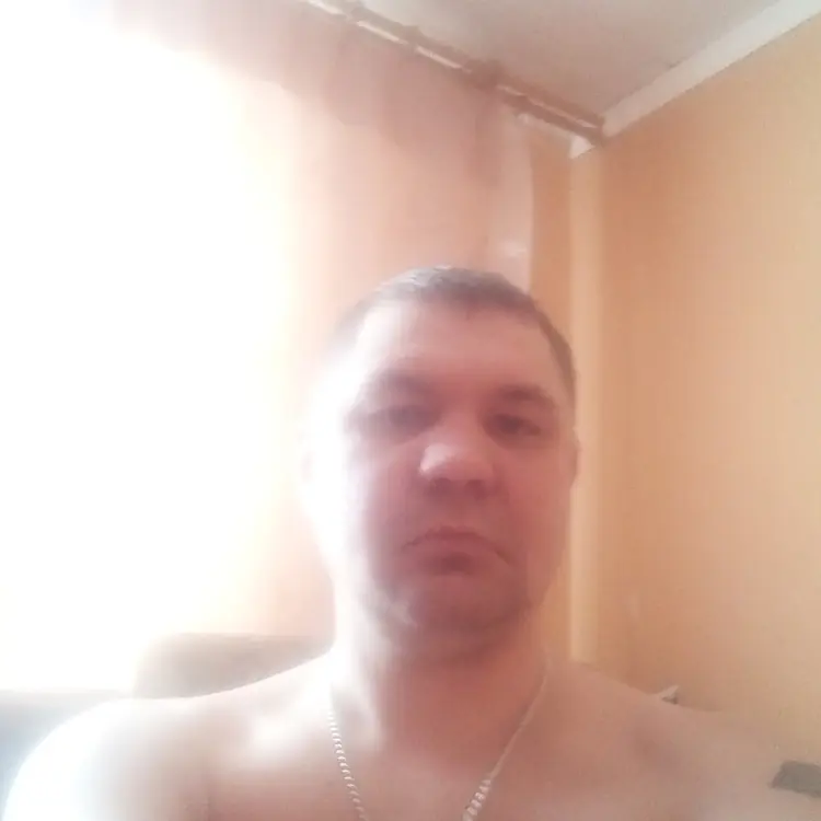 Серёга из Ханты-Мансийска, мне 41, познакомлюсь для общения