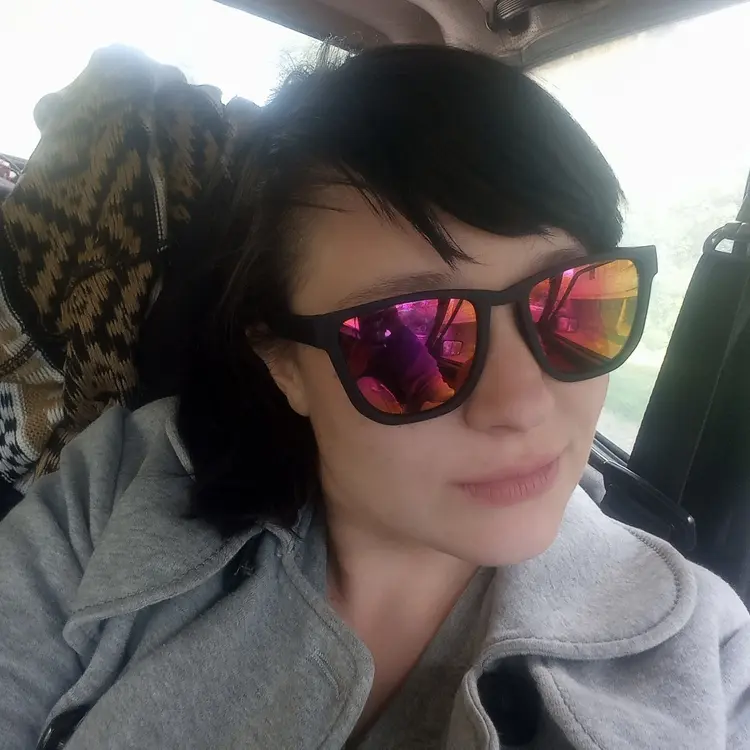 Я Лера, 29, из Черкасс, ищу знакомство для регулярного секса
