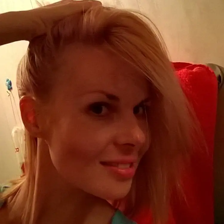 Мы Юлия Аек, 41, из Москвы, ищу знакомство для приятного времяпровождения