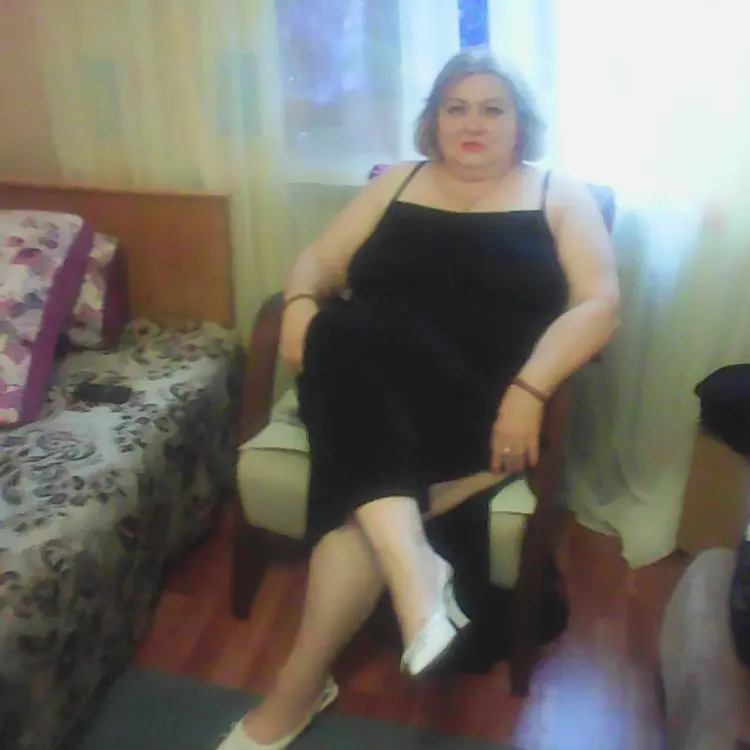 Ирэн из Подольска, мне 49, познакомлюсь для регулярного секса