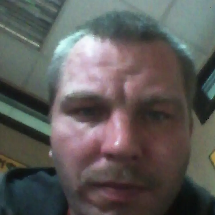 Я Сергей, 42, знакомлюсь для дружбы в Сосновом Боре