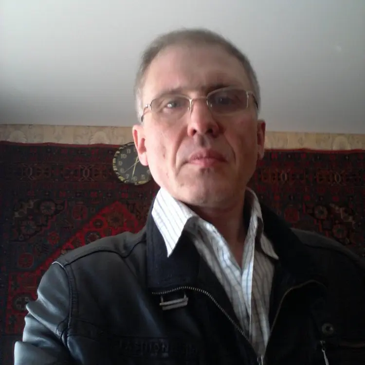 Владимир из Кольчугина, мне 59, познакомлюсь для виртуального секса
