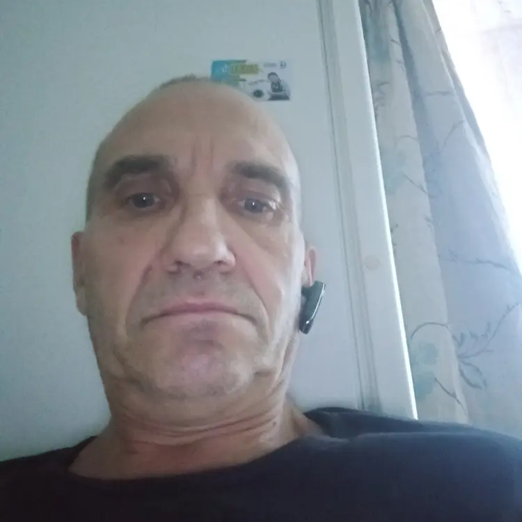 Я Иван, 60, из Барнаула, ищу знакомство для регулярного секса