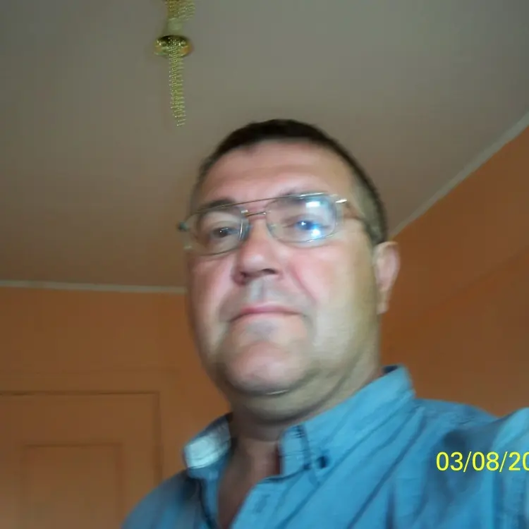 Я Сергей, 62, знакомлюсь для регулярного секса в Братске