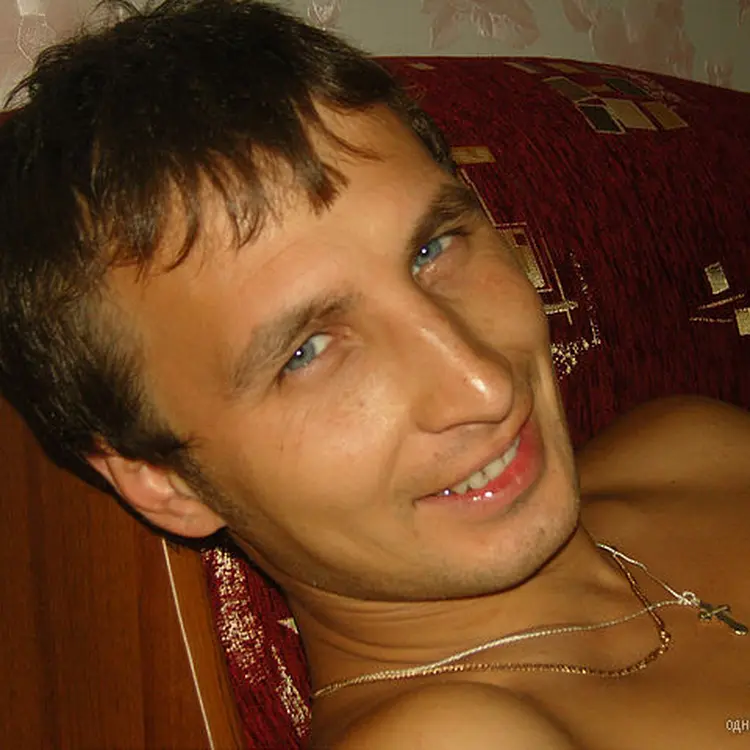 Я Алексей, 43, из Климовска, ищу знакомство для регулярного секса