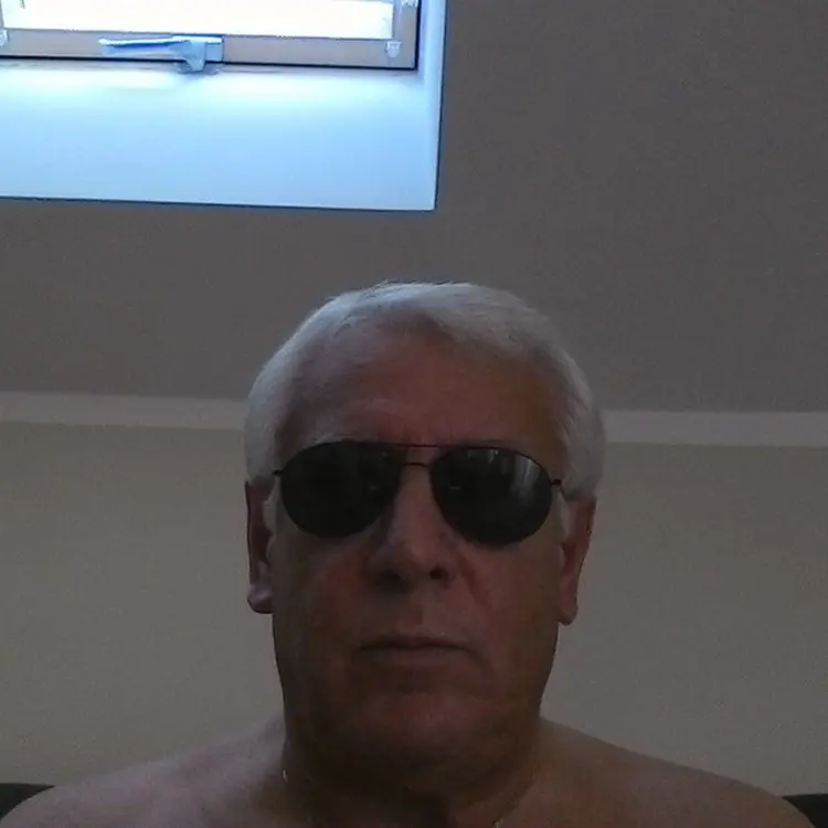 Я Виктор, 55, знакомлюсь для регулярного секса в Зеленоградске