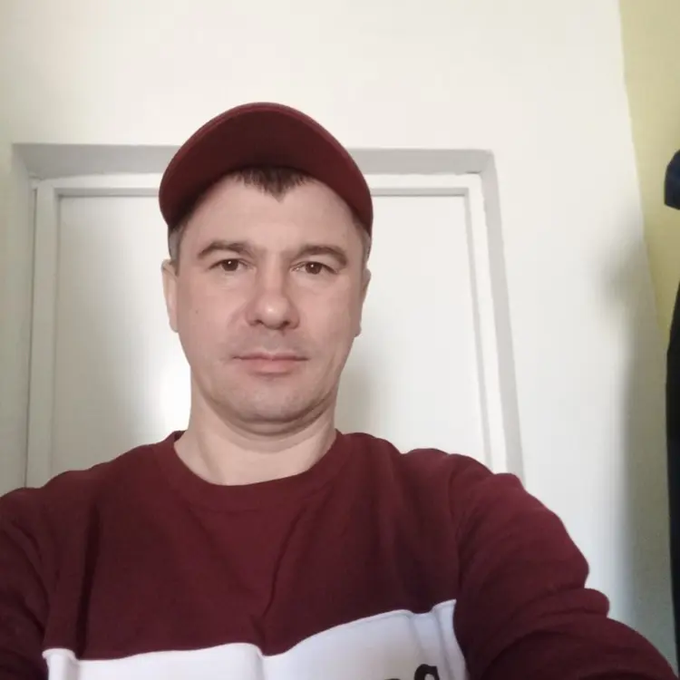 Павел из Владивостока, мне 44, познакомлюсь для секса на одну ночь