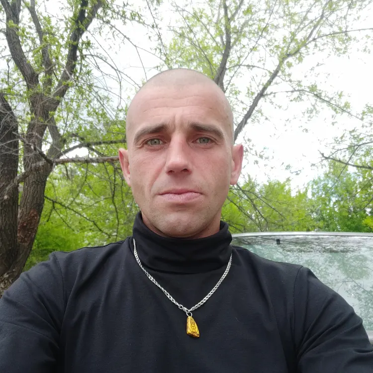 Евген из Серышева, ищу на сайте постоянные отношения