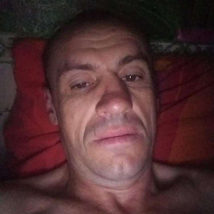 Игор из Беляевки, ищу на сайте секс на одну ночь