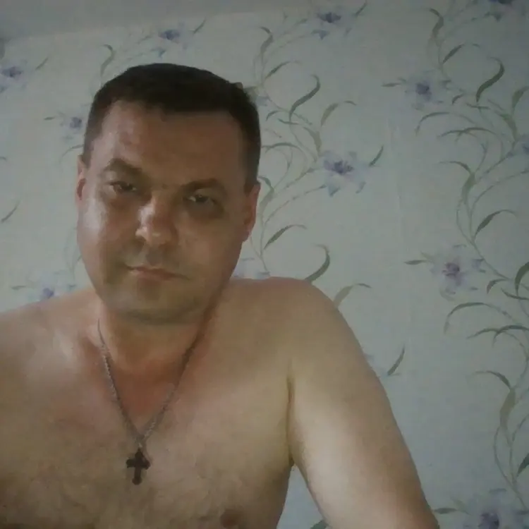 Сергей из Кирова, ищу на сайте секс на одну ночь