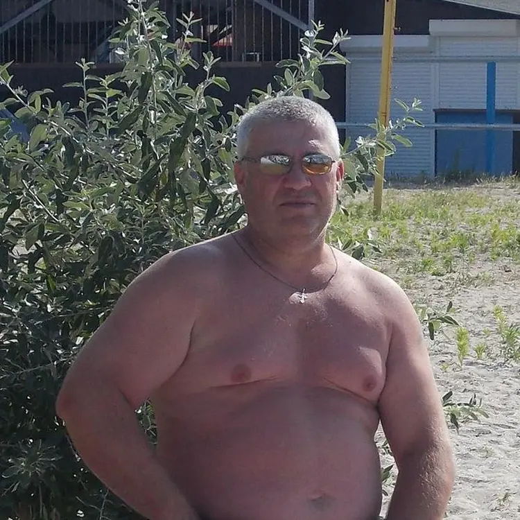 Я Сергей, 56, знакомлюсь для регулярного секса в Борисполе