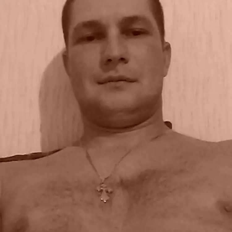 Я Сергей, 38, знакомлюсь для регулярного секса в Ватутинки