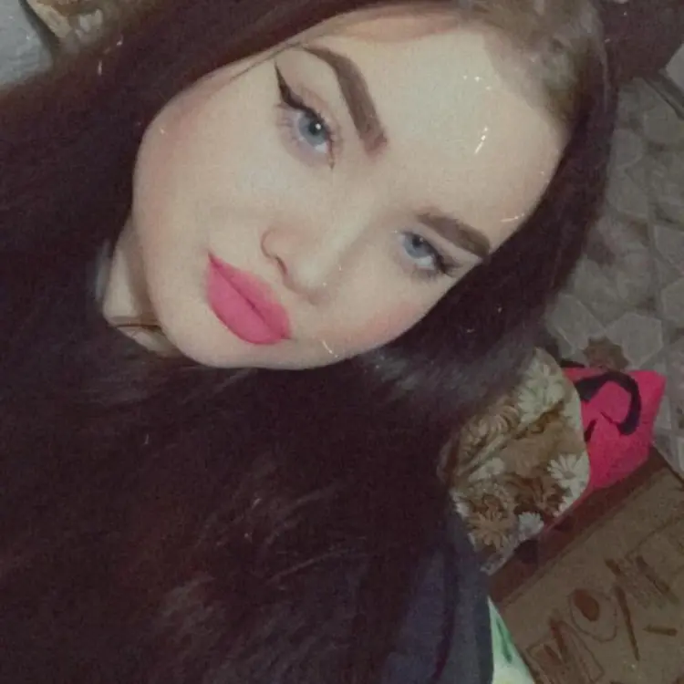 Я Дарья, 23, знакомлюсь для общения в Костроме