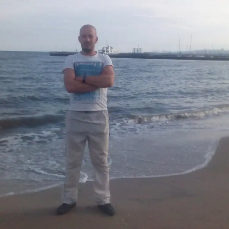 Я Николай, 35, из Бахмута, ищу знакомство для постоянных отношений
