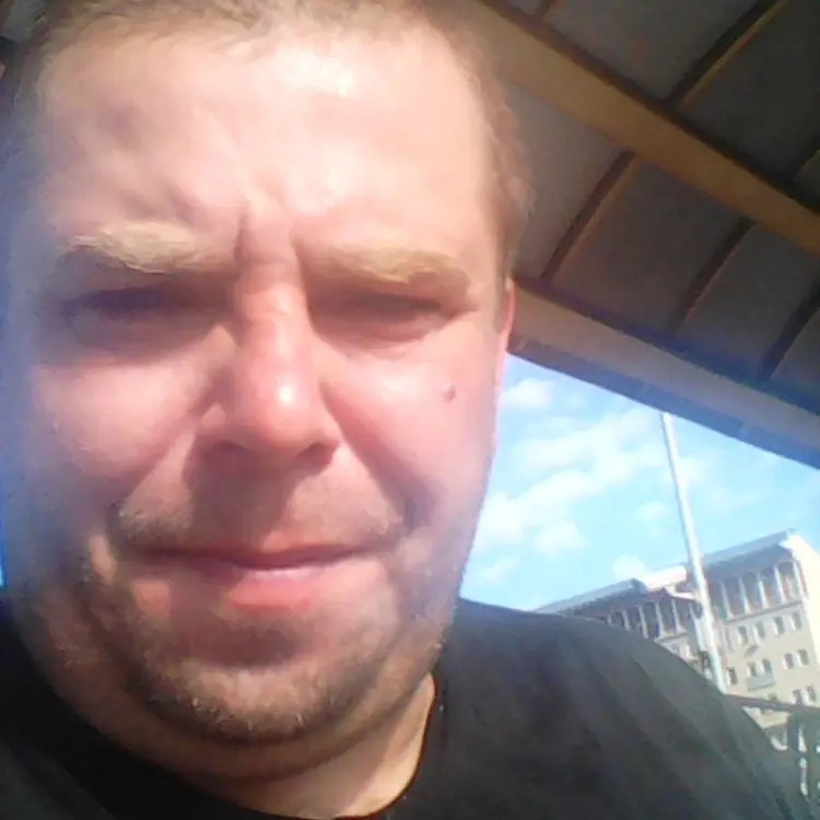 Pavel из Новомосковска, мне 44, познакомлюсь для регулярного секса
