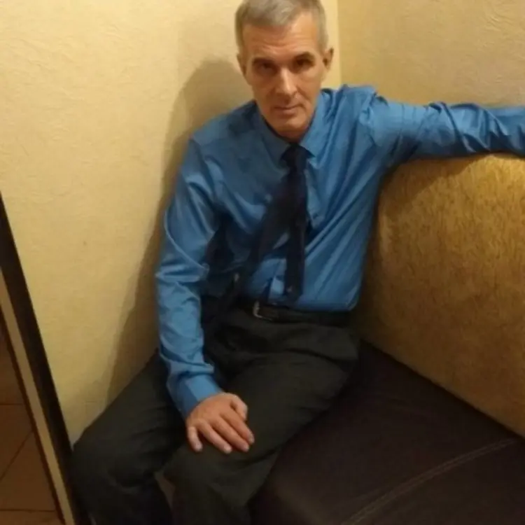 Я Миша, 63, знакомлюсь для регулярного секса в Чайковском