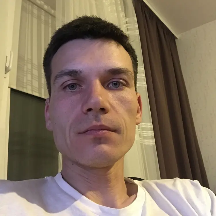 Я Антон, 37, из Димитровграда, ищу знакомство для регулярного секса
