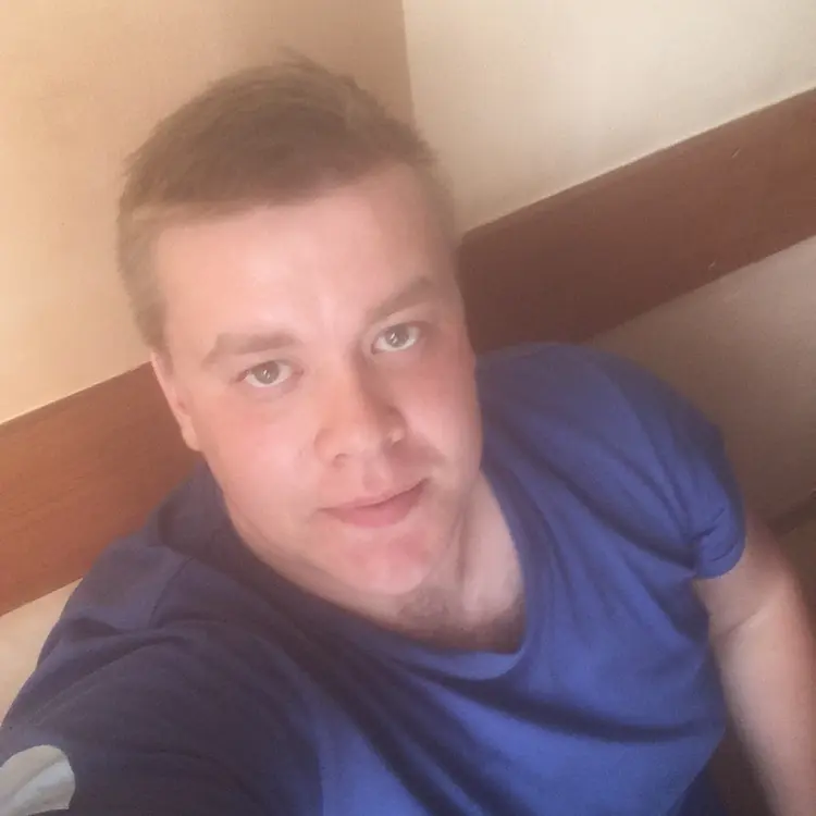 Я Максимус, 29, из Каменска-Уральского, ищу знакомство для совместных путешествий