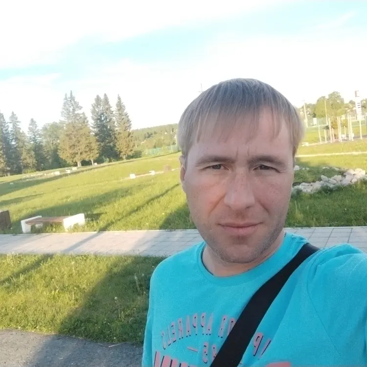Я Антон, 39, из Перми, ищу знакомство для постоянных отношений