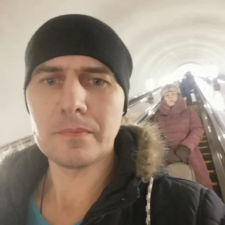 Я Руслан, 44, из Гагарина, ищу знакомство для виртуального секса