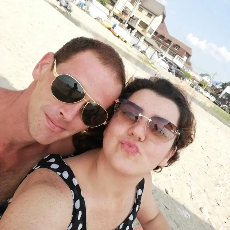 Мы Иван И Марья, 33, из Архипо-Осиповки, ищу знакомство для приятного времяпровождения