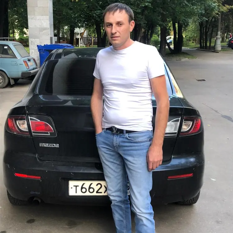 Я Ренат, 38, из Кисловодска, ищу знакомство для регулярного секса