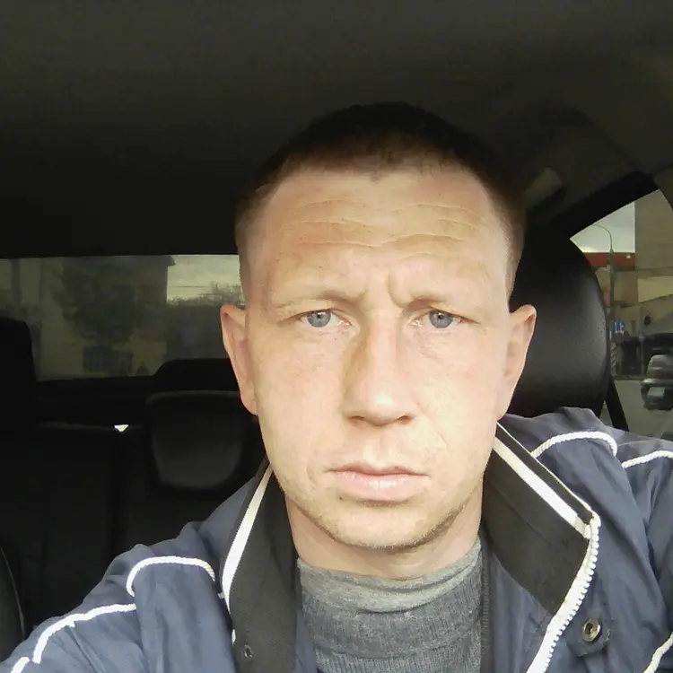 Сергей из Солнечногорска, мне 40, познакомлюсь для регулярного секса