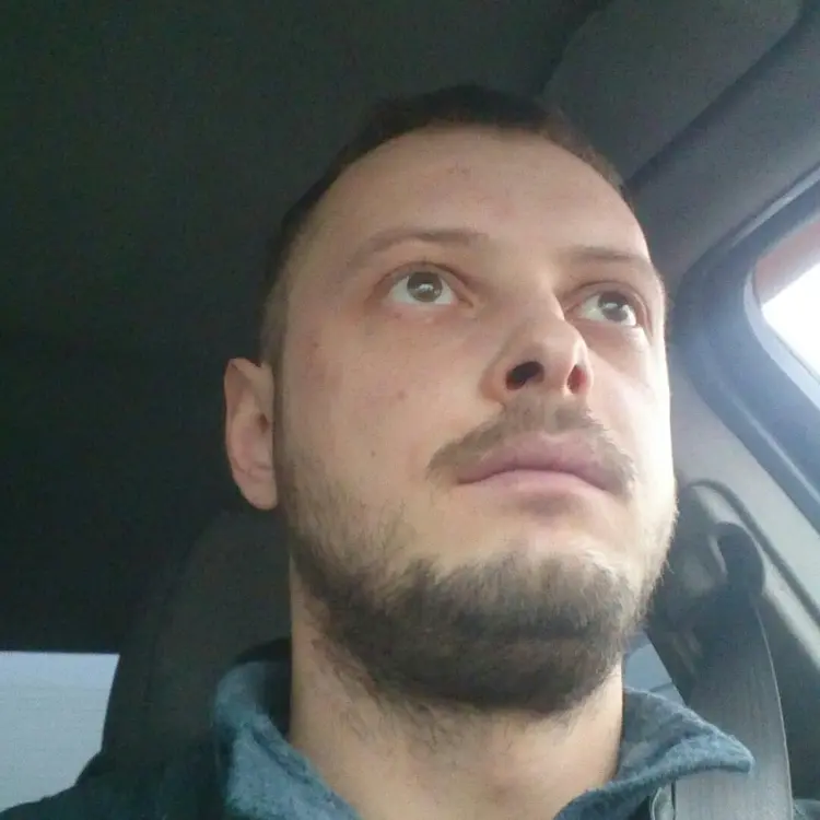 Я Павел, 35, из Красногорска, ищу знакомство для постоянных отношений