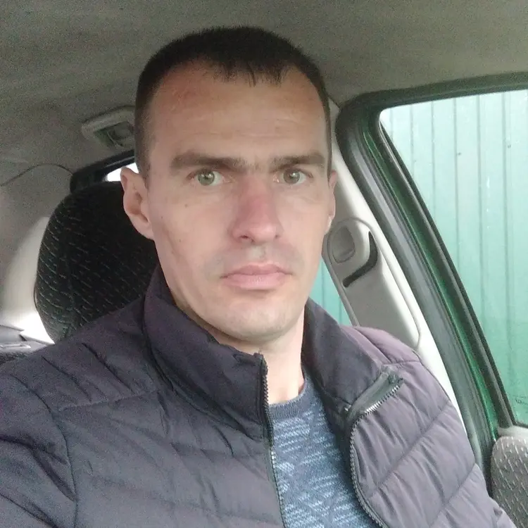 Я Василий, 34, из Борисполя, ищу знакомство для приятного времяпровождения